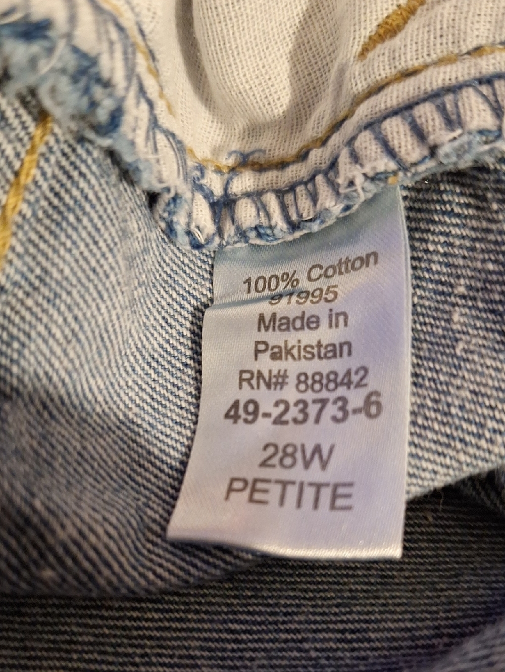 tClassic Straight-Leg Denim Jeans in Medium Blue 28WP - Picture 3 of 4